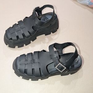 Black Circus by Sam Edelman Womens 11 platform sandals with jewel buckle Grunge